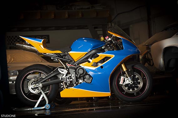 Triumph Daytona 675 R - Peinture complète